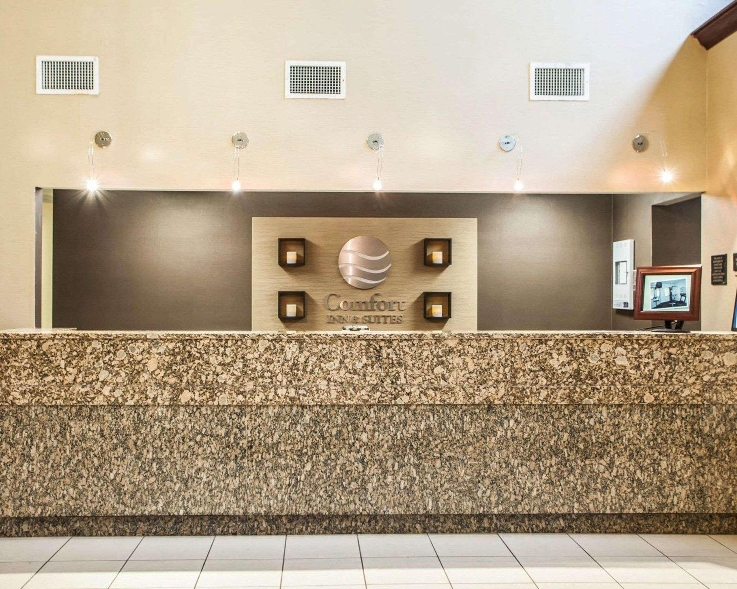 Comfort Inn & Suites St Louis-O'Fallon Exterior foto