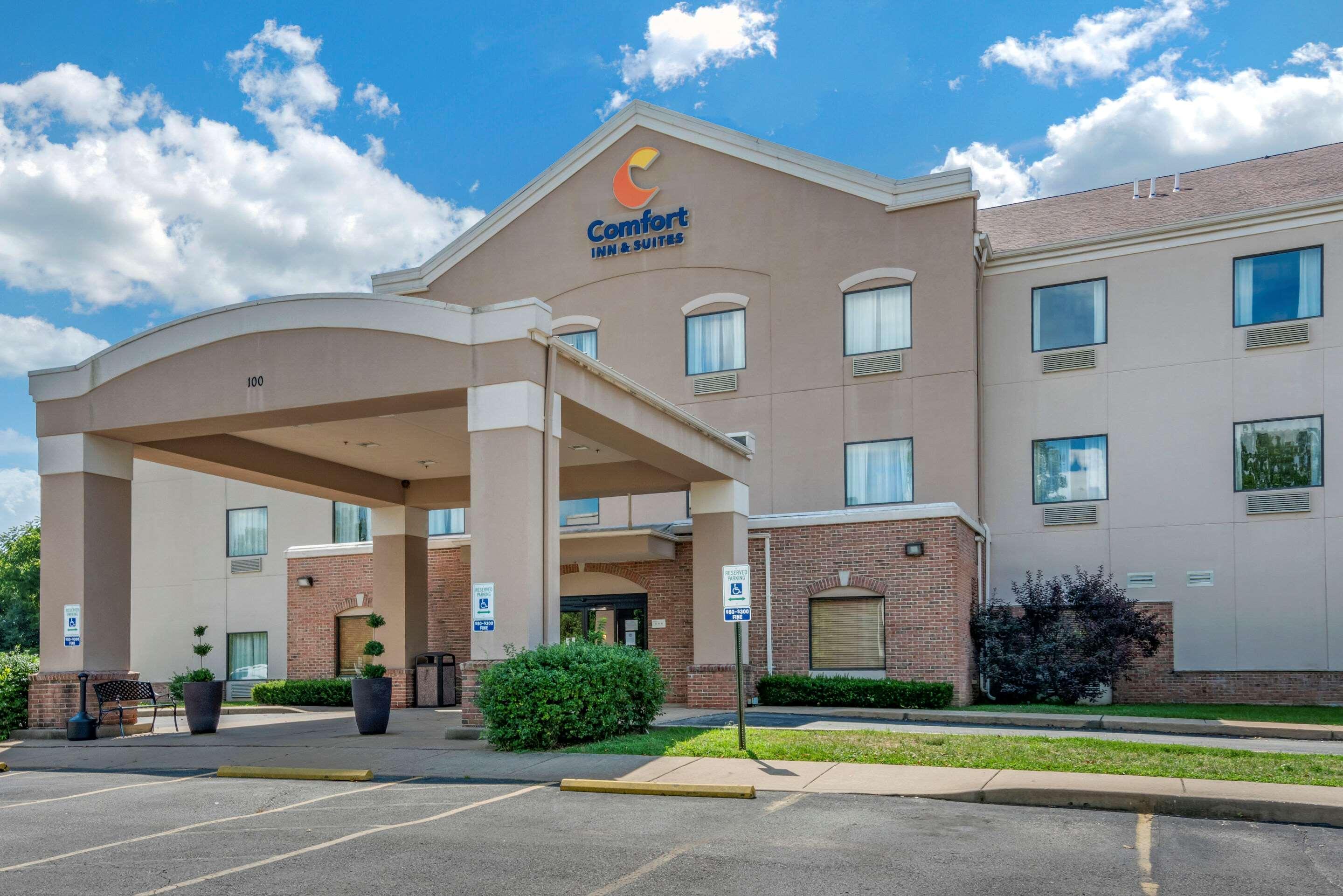 Comfort Inn & Suites St Louis-O'Fallon Exterior foto